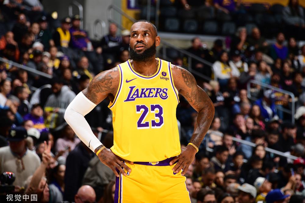 变得更加令 变得更加令