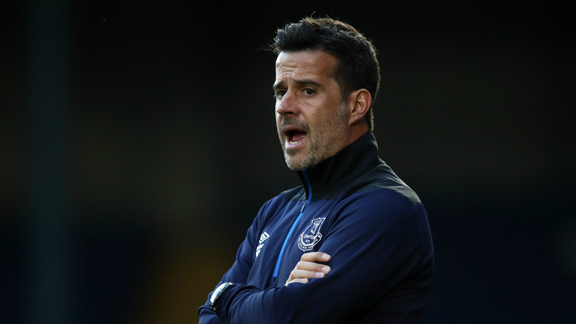 揭示其背后 揭示其背后